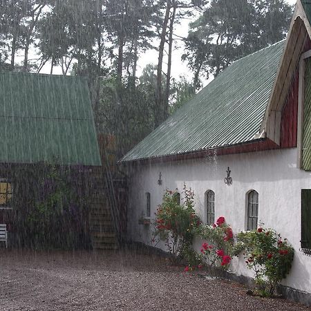 Skummesloev B & B Laholm Εξωτερικό φωτογραφία