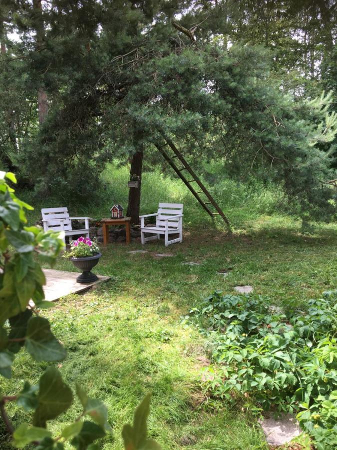 Skummesloev B & B Laholm Εξωτερικό φωτογραφία